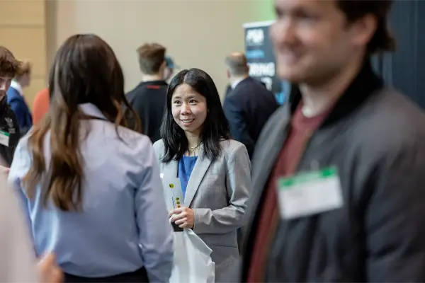 UND Student at Career Fair