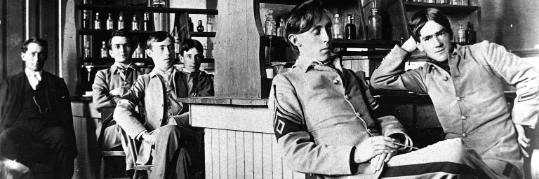 UND students in late 1800's