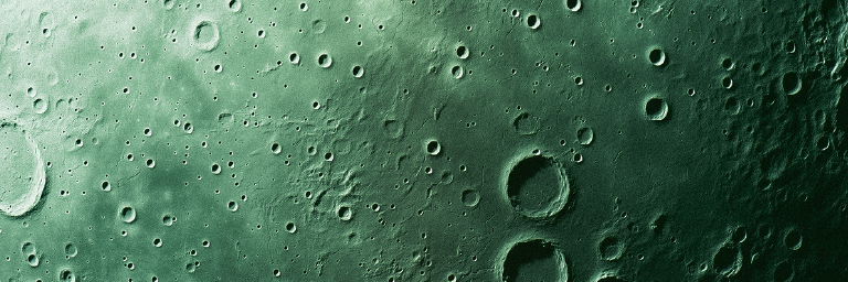 UND Green Moon