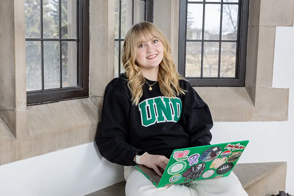 Madilyn Lee on UND Campus