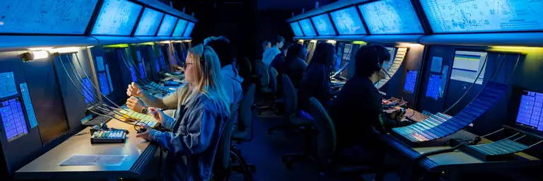UND Air Traffic Control Students in Simulator